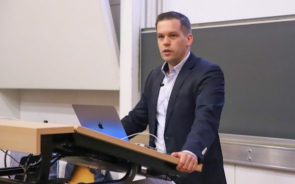 Alain Mermoud PhD Thesis Cyber Defence